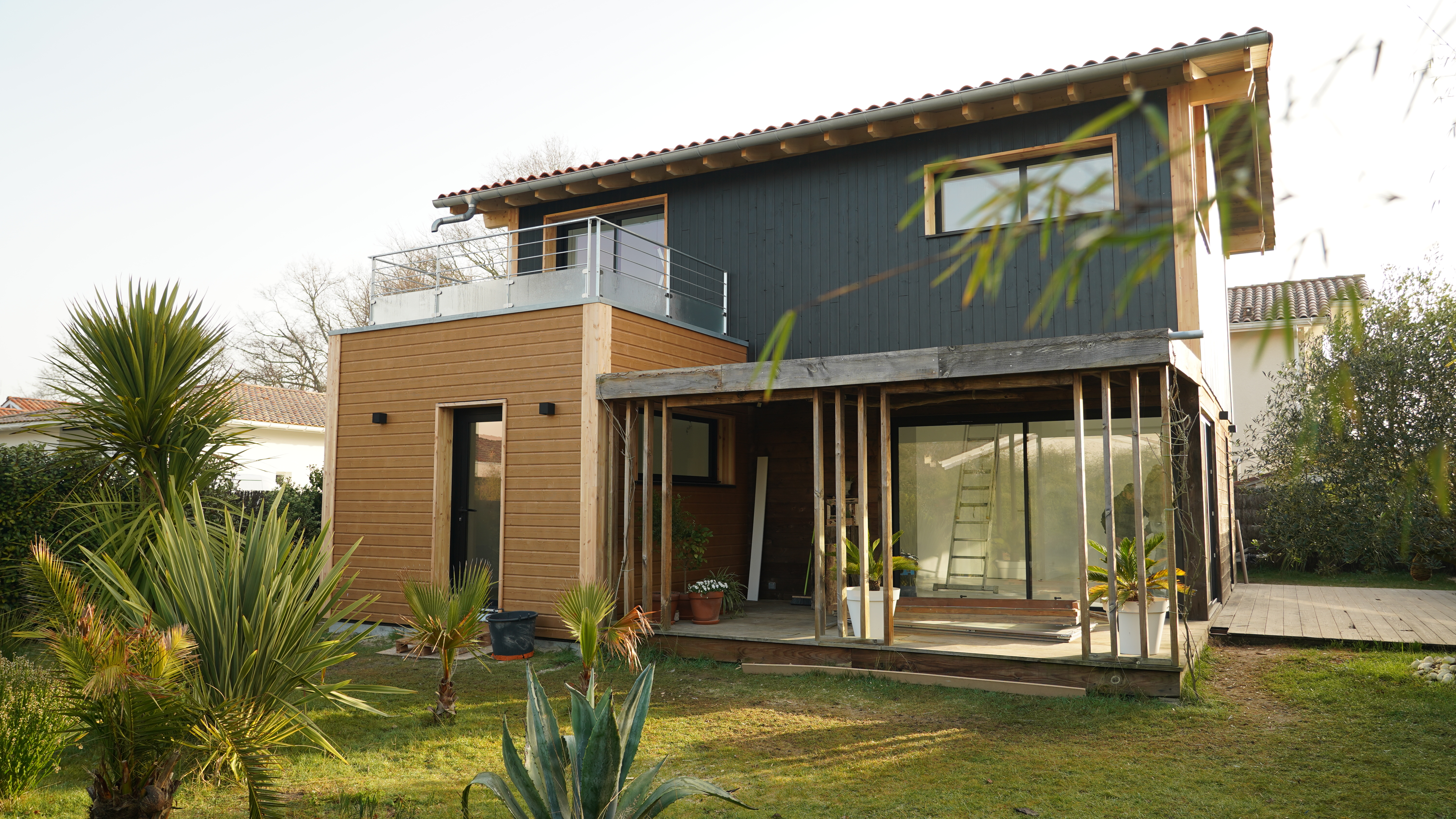 Maison avec extension bois à étage