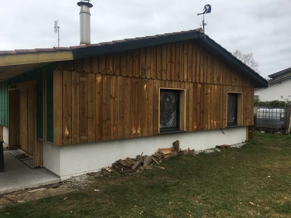 Façade en bois et menuiseries